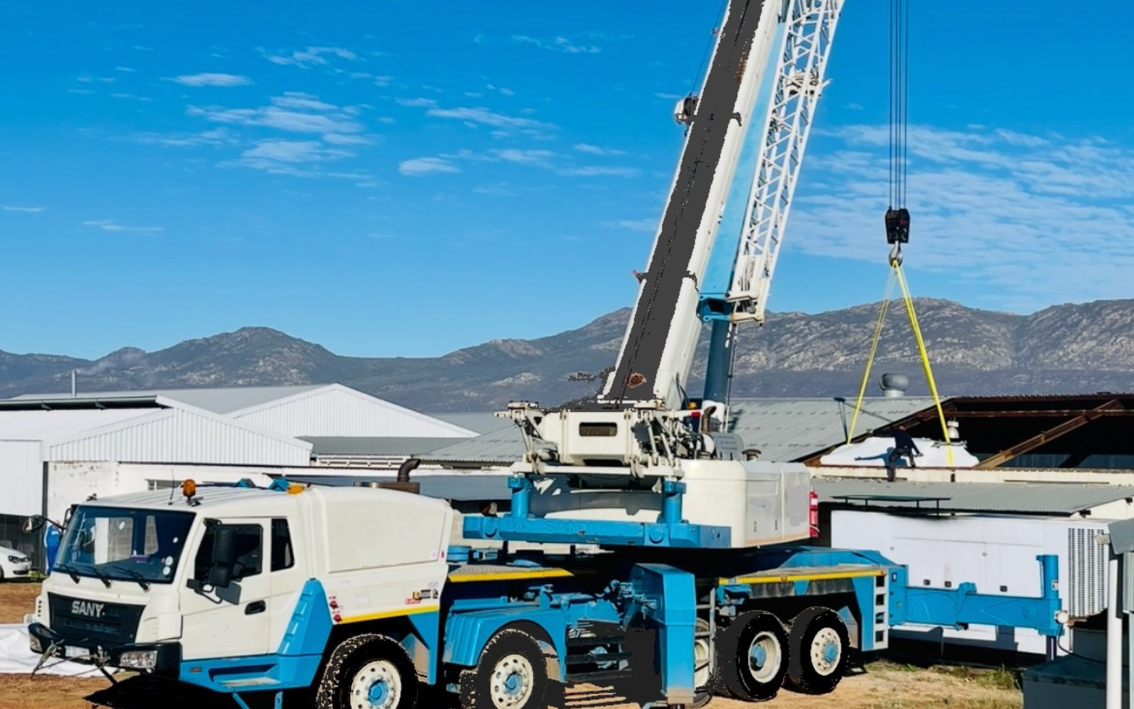 CMK crane crew working on a Cape Town industrial site